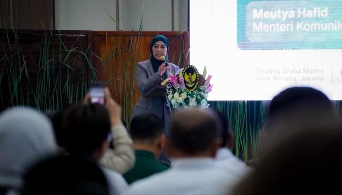 Humas Pemerintah Harus Bersatu Padu Selaraskan Narasi Hadapi Disrupsi Informasi