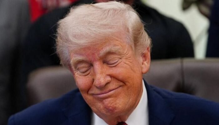 Trump Beraksi Lagi, Usul Selat Hormuz Diubah Jadi “Selat Trump”